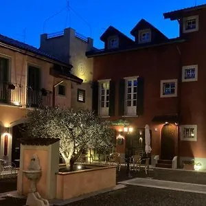 La Corte Di Vicolo Torre Apartment