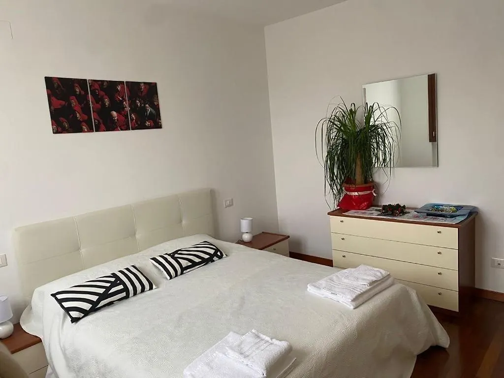 Bella Ciao Airport Apartment Seriate